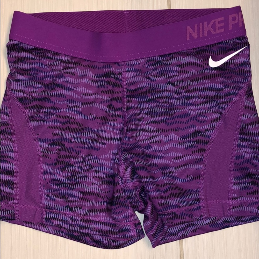 Nike Pro purple spandex